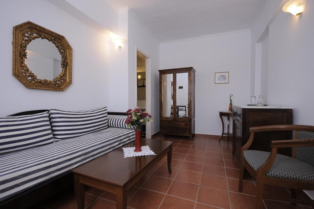 נאוסה Hotel Papadakis חדר תמונה